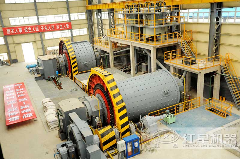 球磨机作业现场 球磨机作业现场