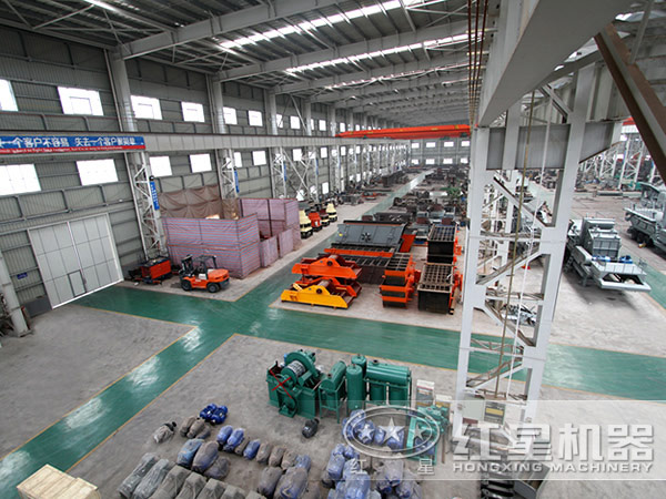 开云登陆入口机器车间实拍图