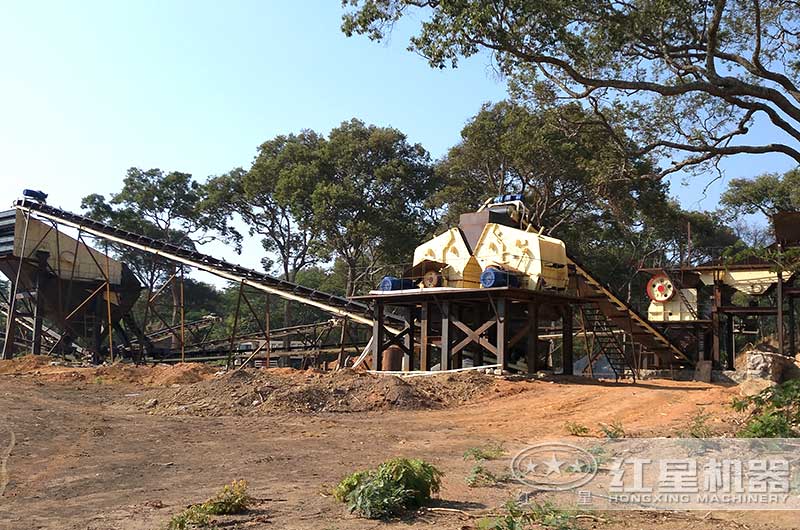 小型颚破与两台反击破共同组成一条砂石生产线 小型颚破与两台反击破共同组成一条砂石生产线