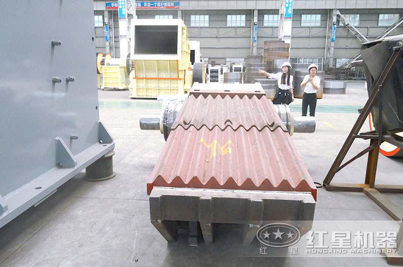 颚式破碎机的颚板 颚式破碎机的颚板