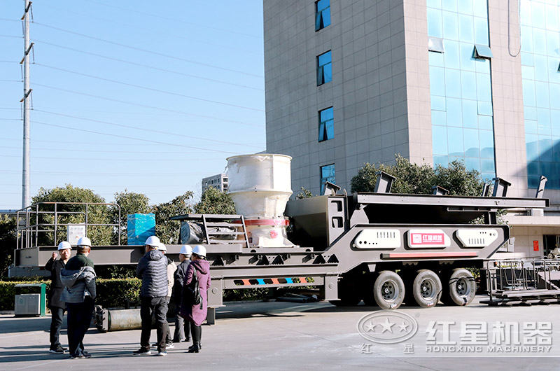 开云登陆入口客户到厂参观建筑垃圾处理设备 开云登陆入口客户到厂参观建筑垃圾处理设备