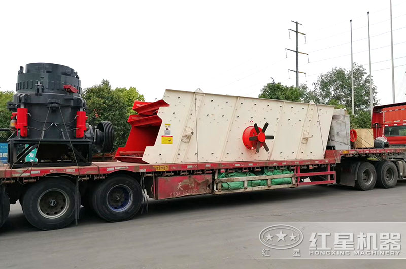 开云登陆入口机器圆锥破碎机发货现场 开云登陆入口机器圆锥破碎机发货现场