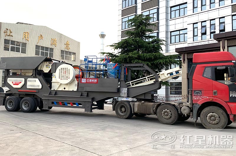 开云登陆入口移动式破碎机发往贵州