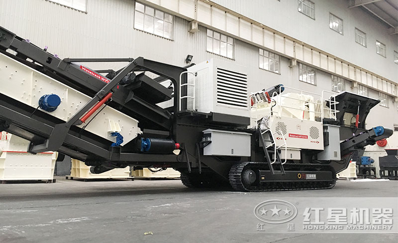 履带式移动砂石粉碎机 履带式移动砂石粉碎机