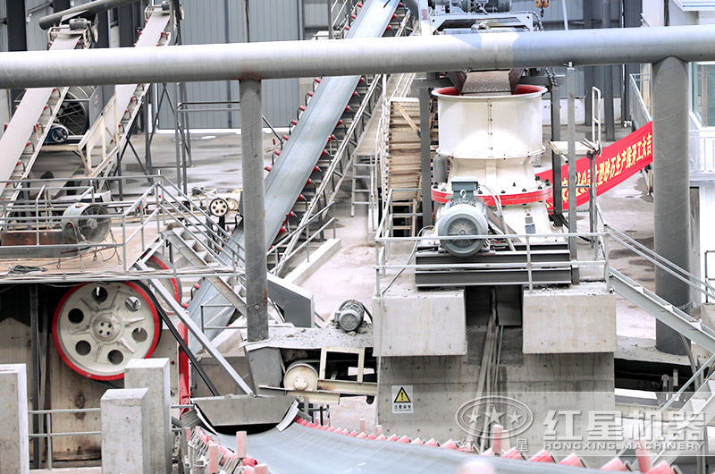 安徽客户花岗岩破碎现场 安徽客户花岗岩破碎现场